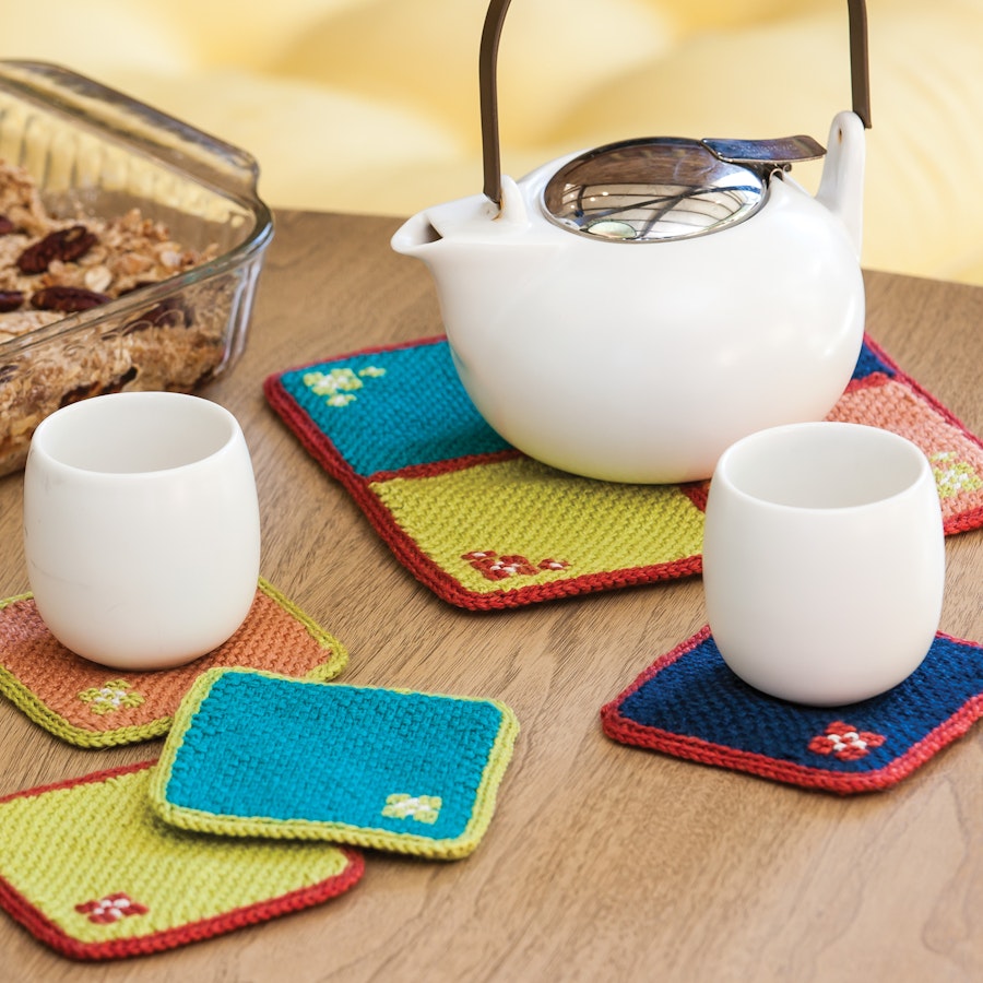 Pin-Loom Projects: Portable, Fast, and Fun! Image