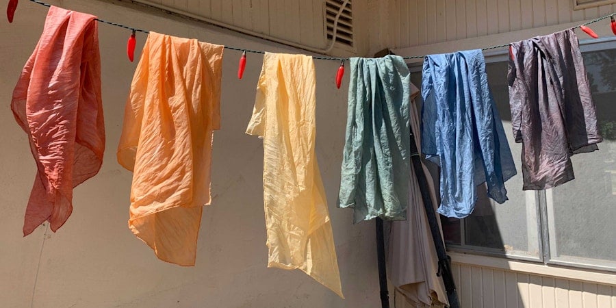 Dyeing Play Silks Image