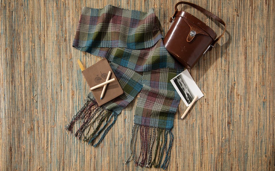 Quick Tip for Seamlessly Joining Wefts by Reducing Plies Image