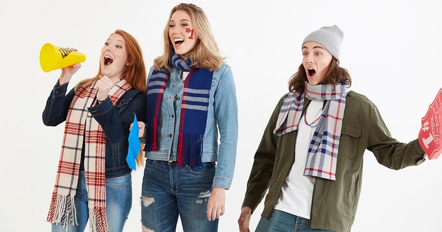 Team Colors Weave-along Scarves: Proof that you can Weave a Scarf while you Watch the “Big Game”! Image