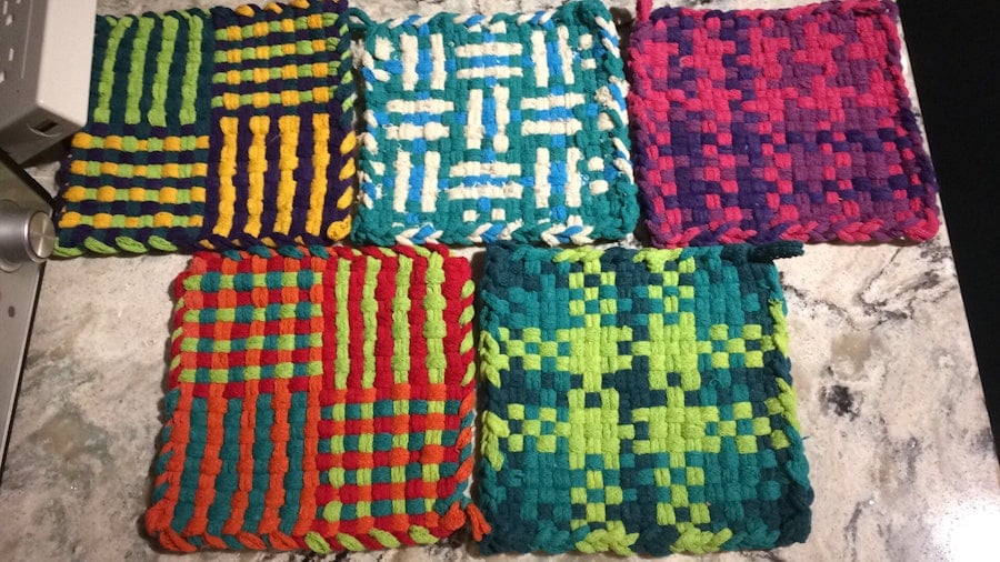 Make Magical Potholder Designs with the Potholder Wizard Image