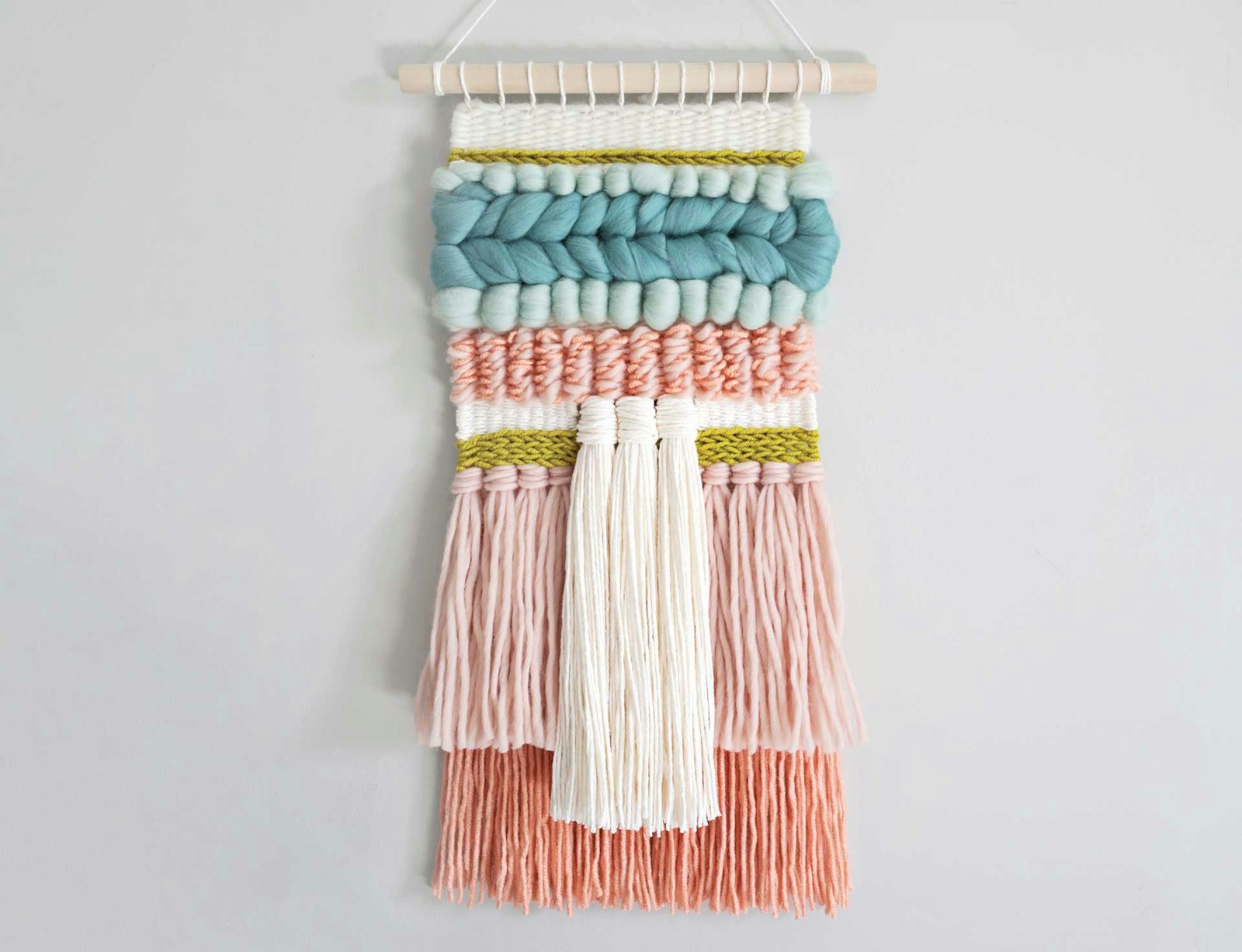 Tapestry Tech: Weaving Your First Wall Hanging Primary Image