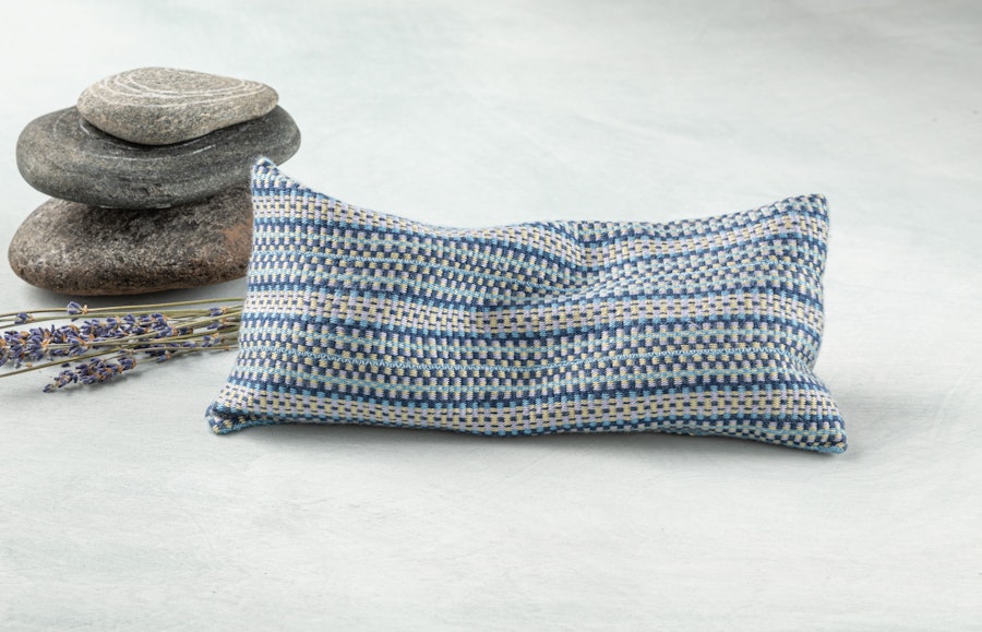 Showcasing Soft, Shimmering Silk Image