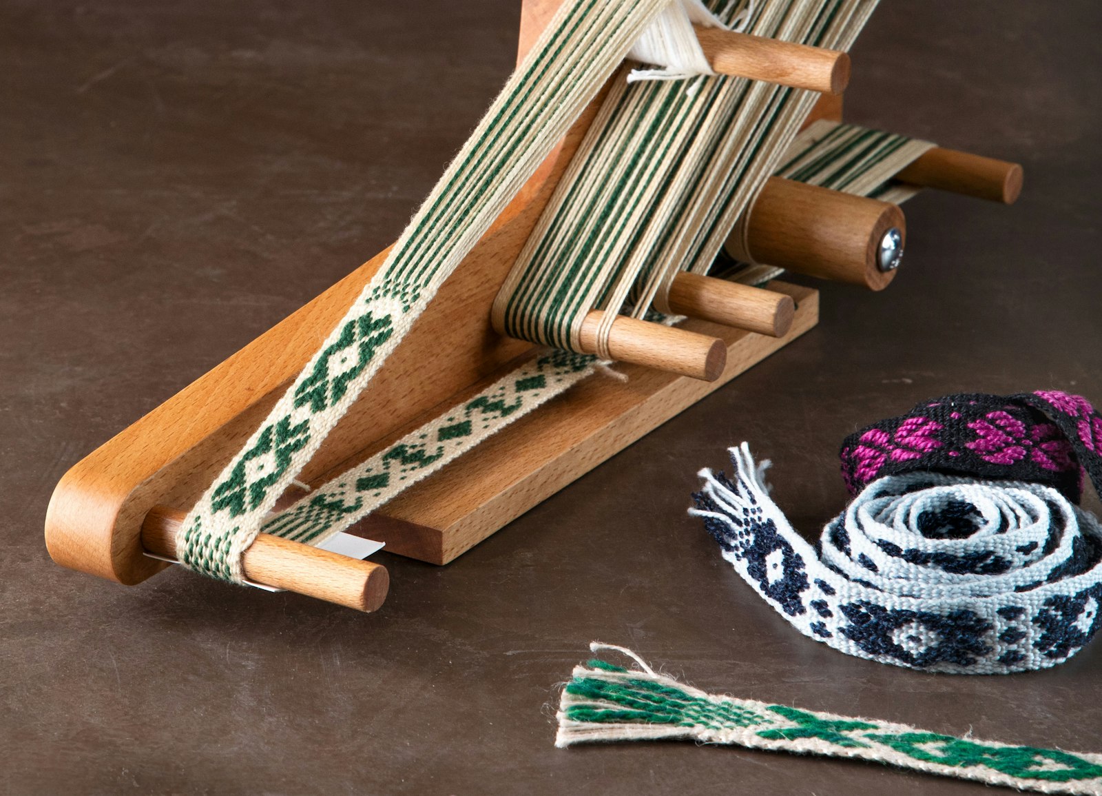 Upgrade Your Bandweaving Tools  Primary Image