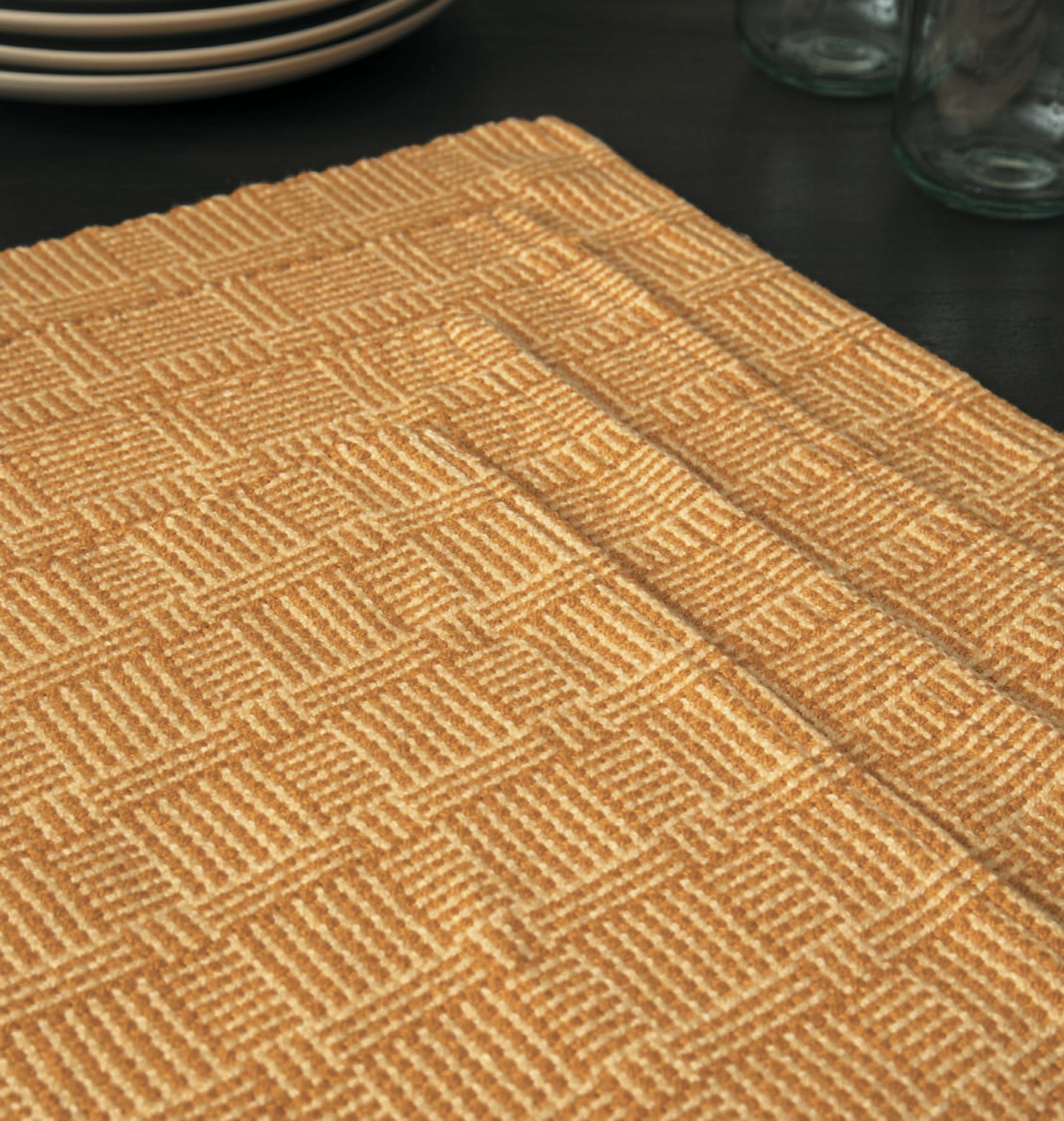 Make it Your Own: Intersecting-Light Placemats Primary Image