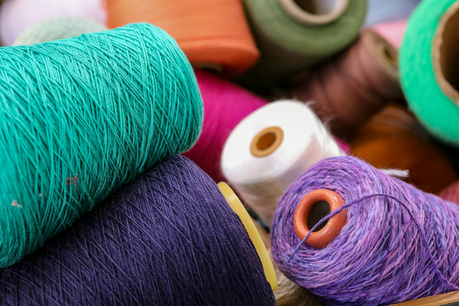 Skill Guide: Identifying Mystery Yarns Primary Image