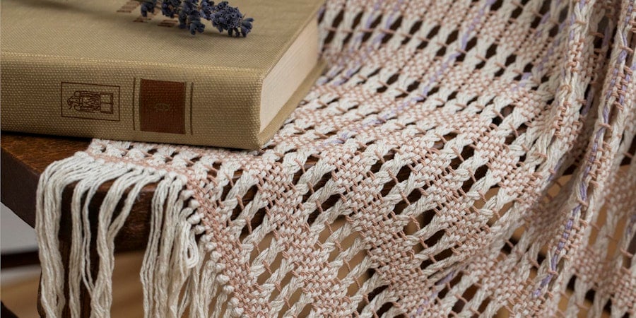 Clasped Warp and Lace Image