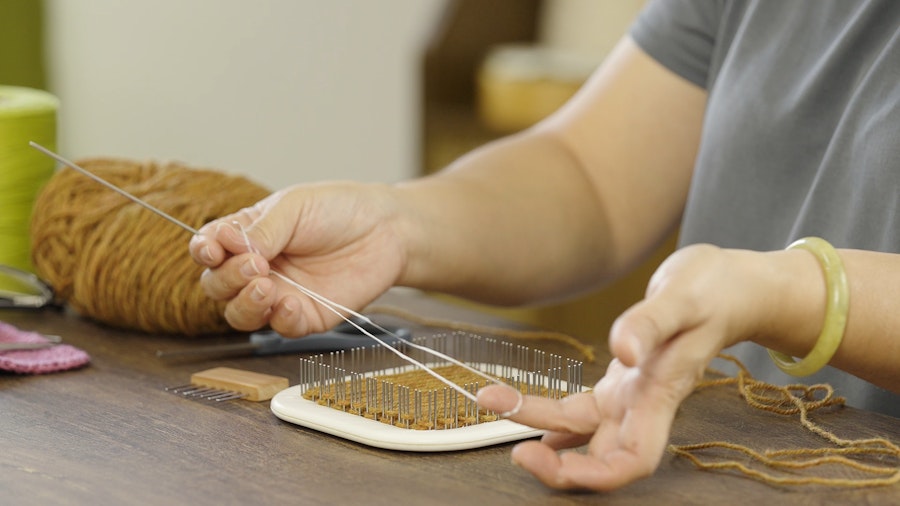 Weave Your Last Pin-Loom Row in Seconds Image