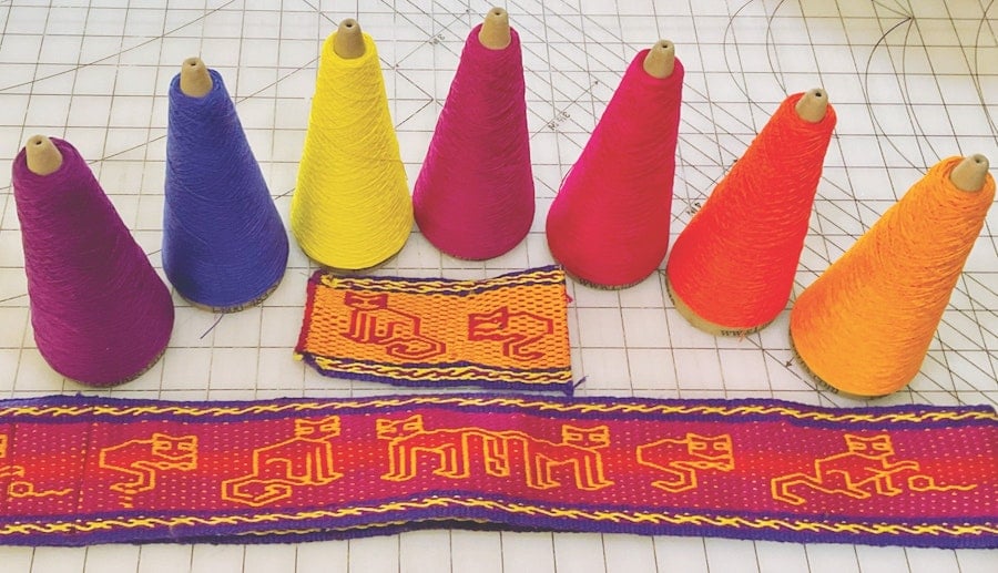 Weave Brilliant Inkle Bands with Gradients Image