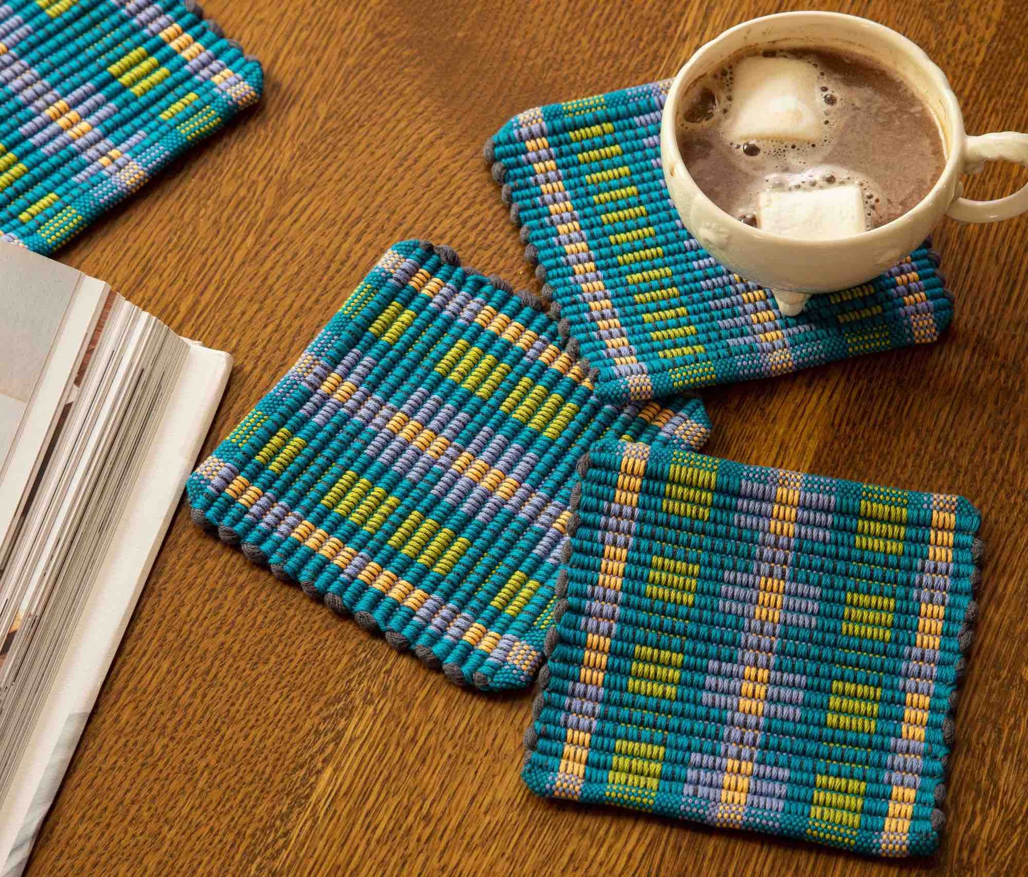 Make Some Marvelous Mug Rugs with This Free Gift Image